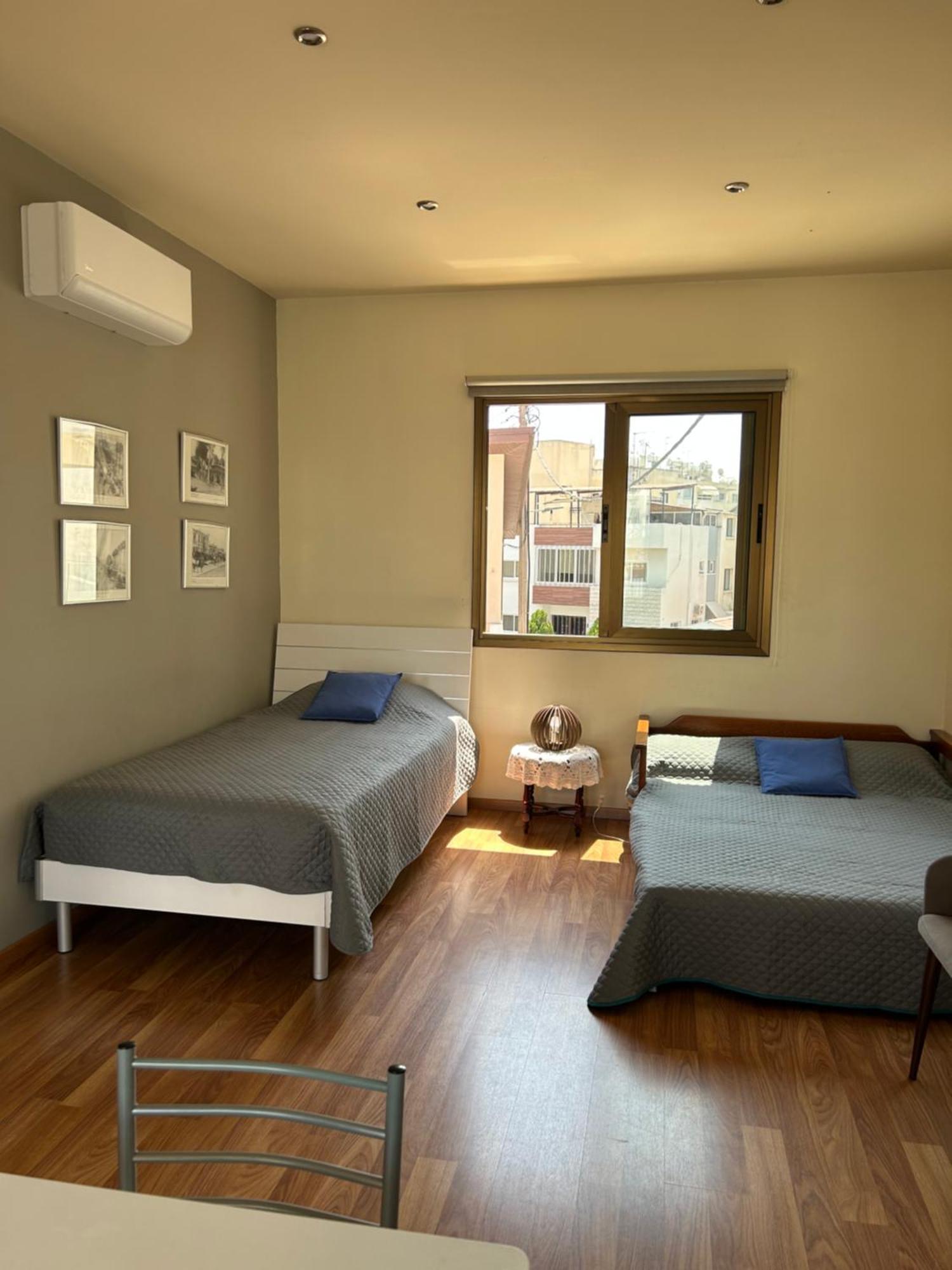Extremely Comfy Apt With Spacious Private Terrace 10Min Walk To The Beach & In Town Larnaca Extérieur photo